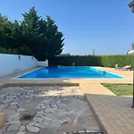 Seeconero 4*
